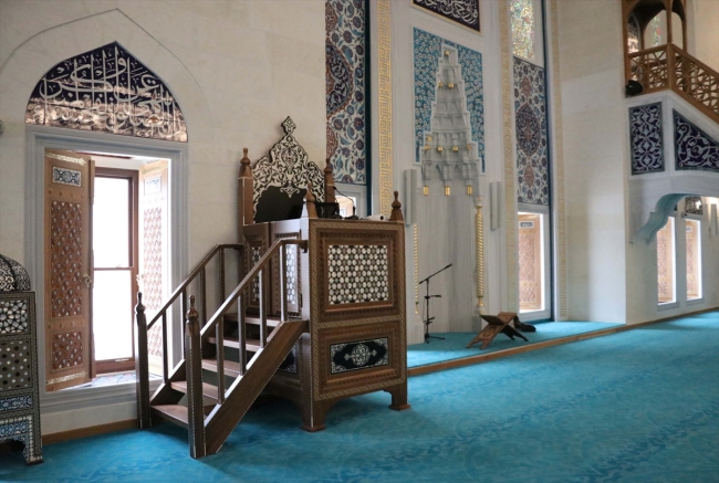 Uzun Mehmet Camii ibadete açılıyor